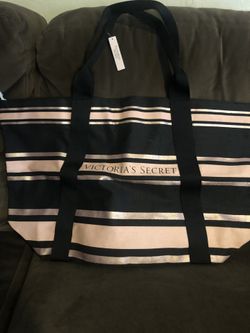 VICTORIA SECRET ONE SIZE BAG BRAND NEW