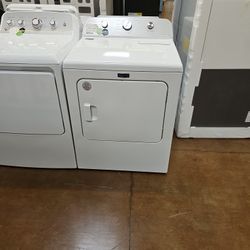 Maytag Electric Dryer 27 Inch Wide White 