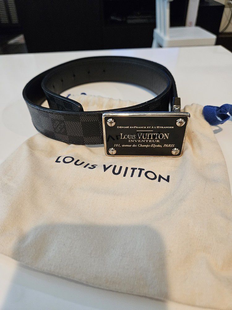 Louis Vuitton Reversible Damier Buckle Belt