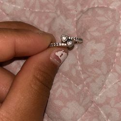 Pandora Ring