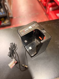 Echo 58 volt Quick Charger