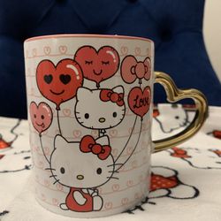 Hello Kitty Heart Mug With Heart Handle 