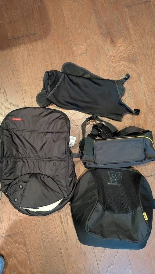 Doona accesories bundle (winter cover, bags, cup holders)