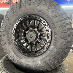 New 17x9 Arena Black With 35x1250R17 