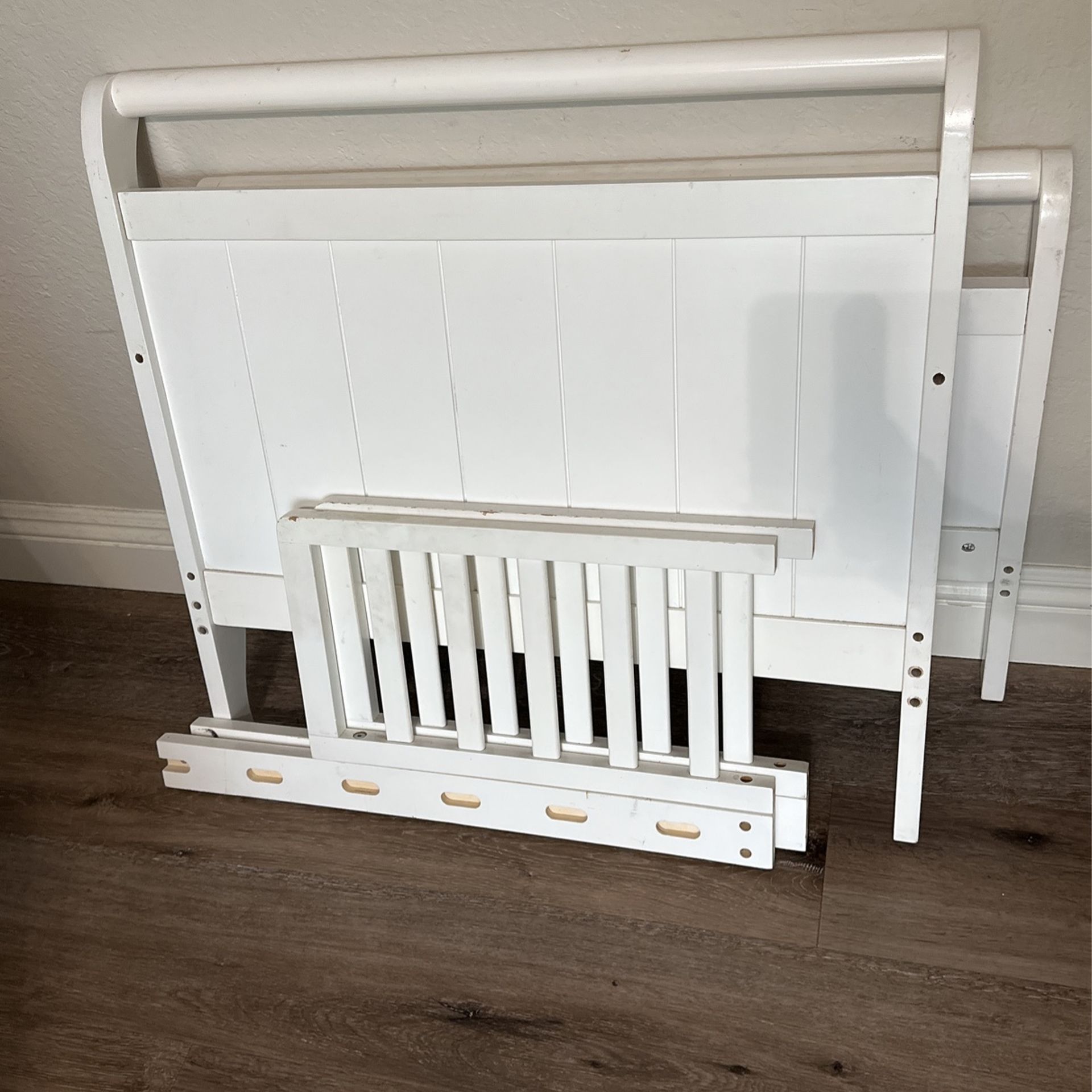White toddler bed and mattress FREE