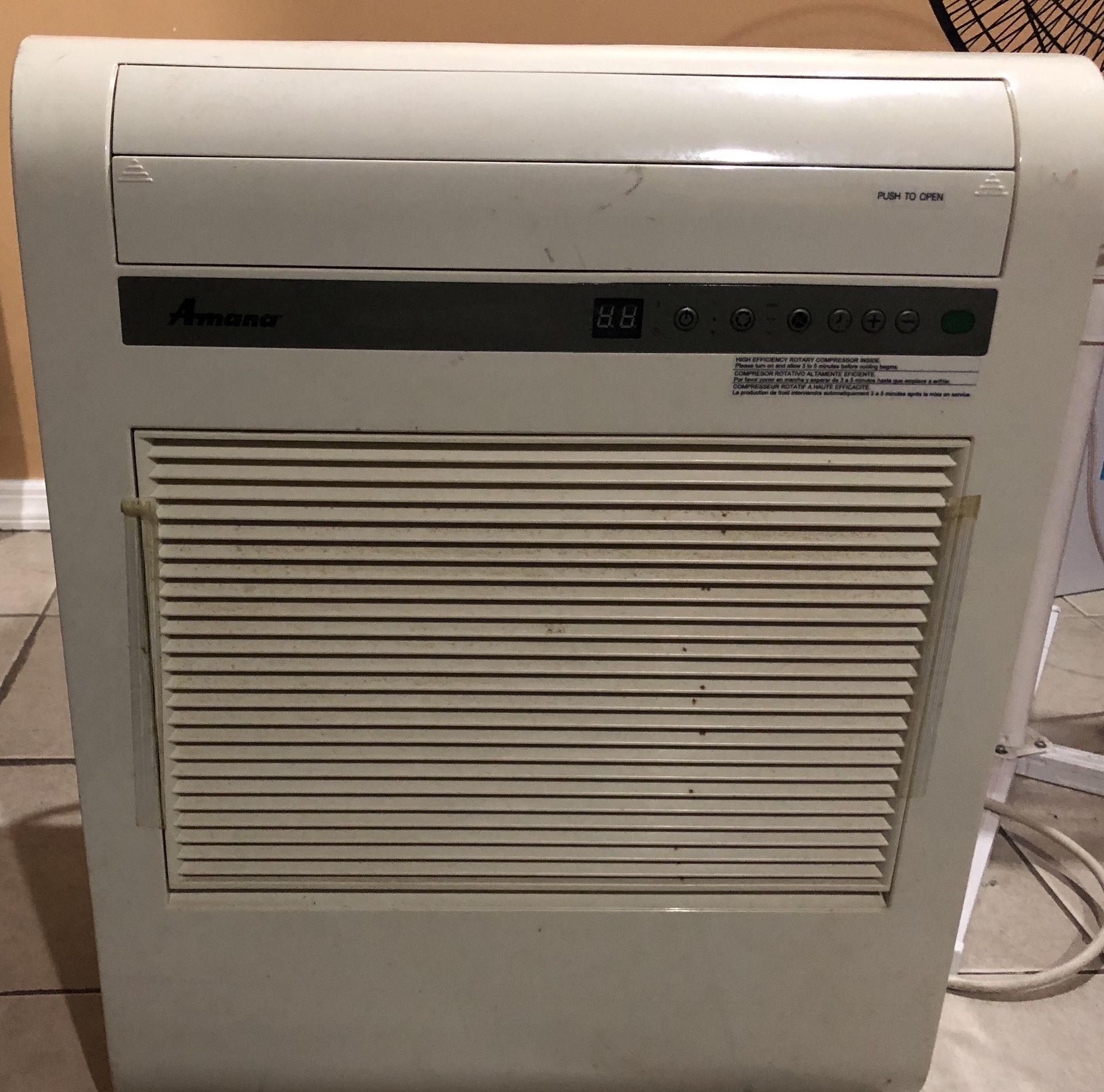 Amana 8,000 BTU Portable Air Conditioner USED