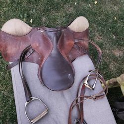 English Saddle