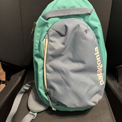 Patagonia Atom Sling