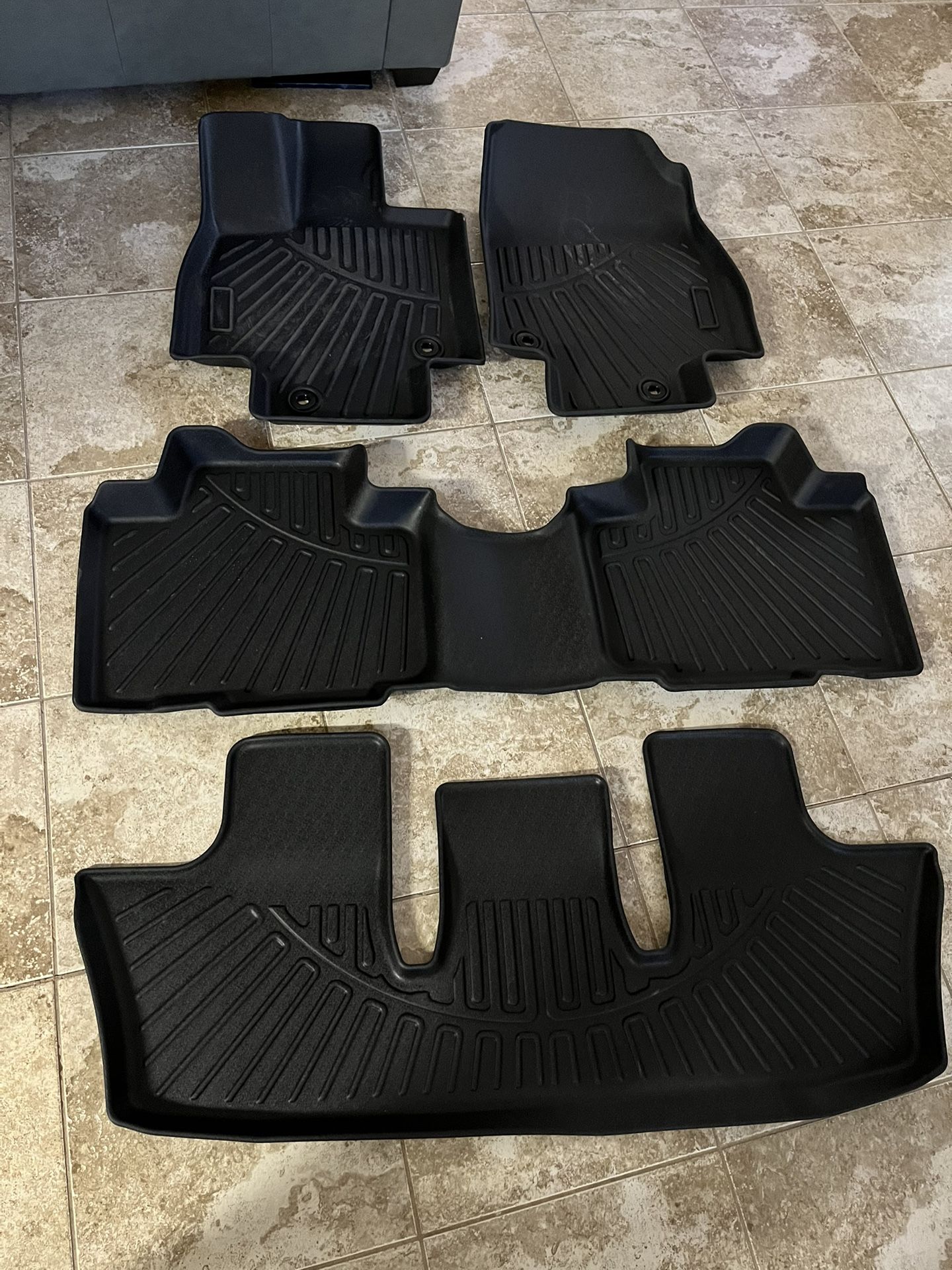 Toyota Highlander Floor Mat