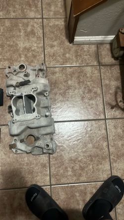 Small block chevy intake many full