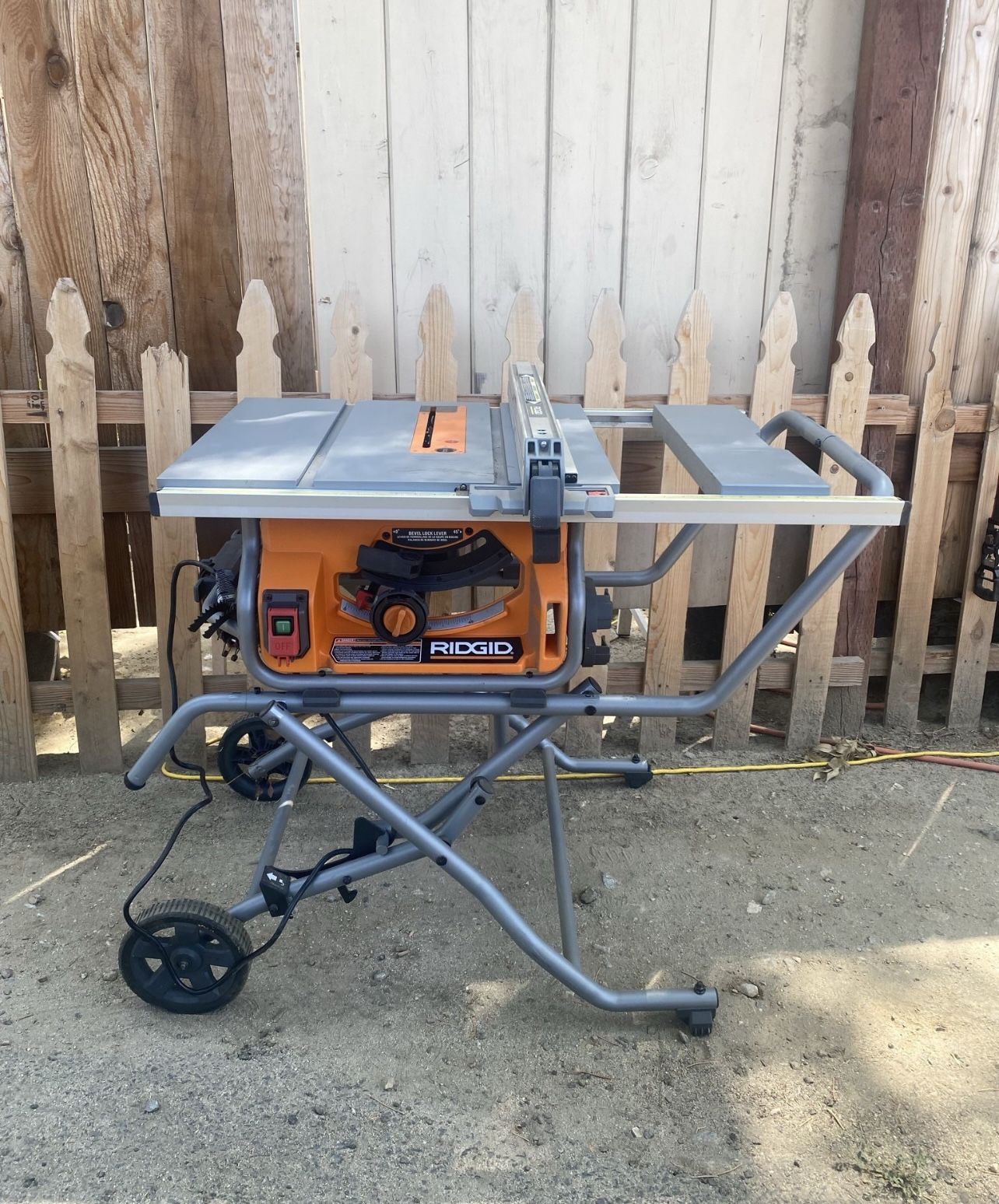 RIDGID 10 in. Pro Jobsite Table Saw with Stand R4514
