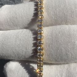 18k gold diamond tennis bracelet