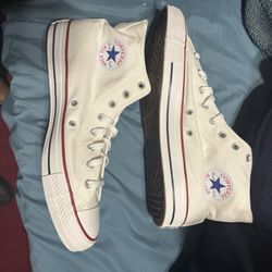 NIB Converse All Stars Sneakers 