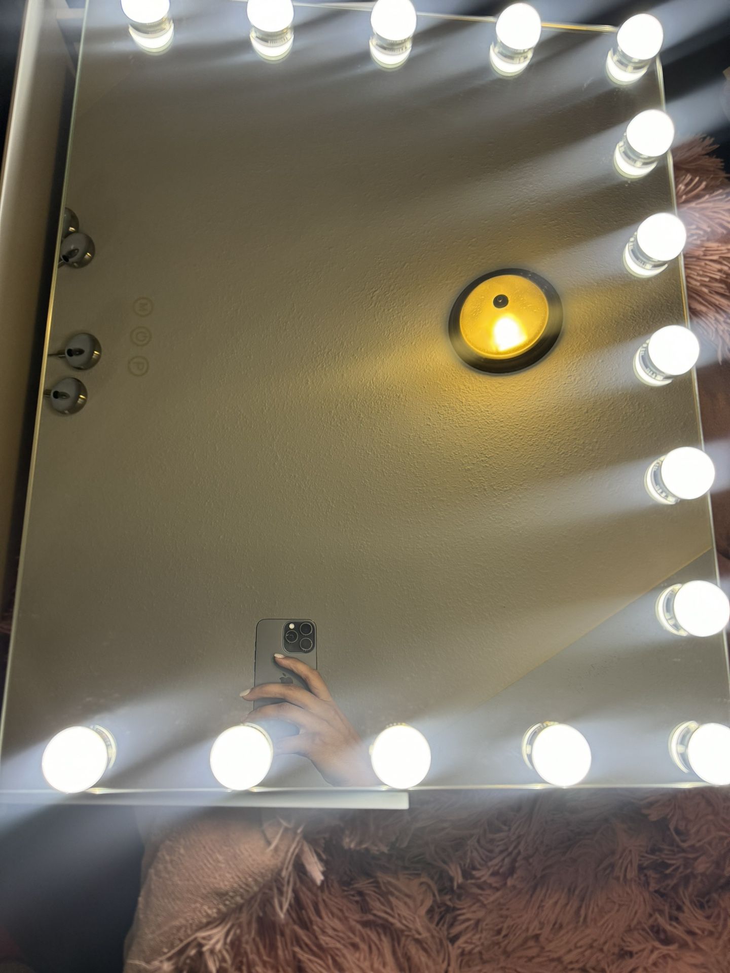 Vanity Mirror