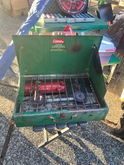 Coleman camp stove