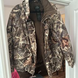 Mens Redhead Advantage Max 4 HD Camo Hunting Jacket Large L for Sale in Austin TX OfferUp