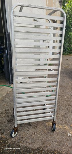 Aluminum pannel rack