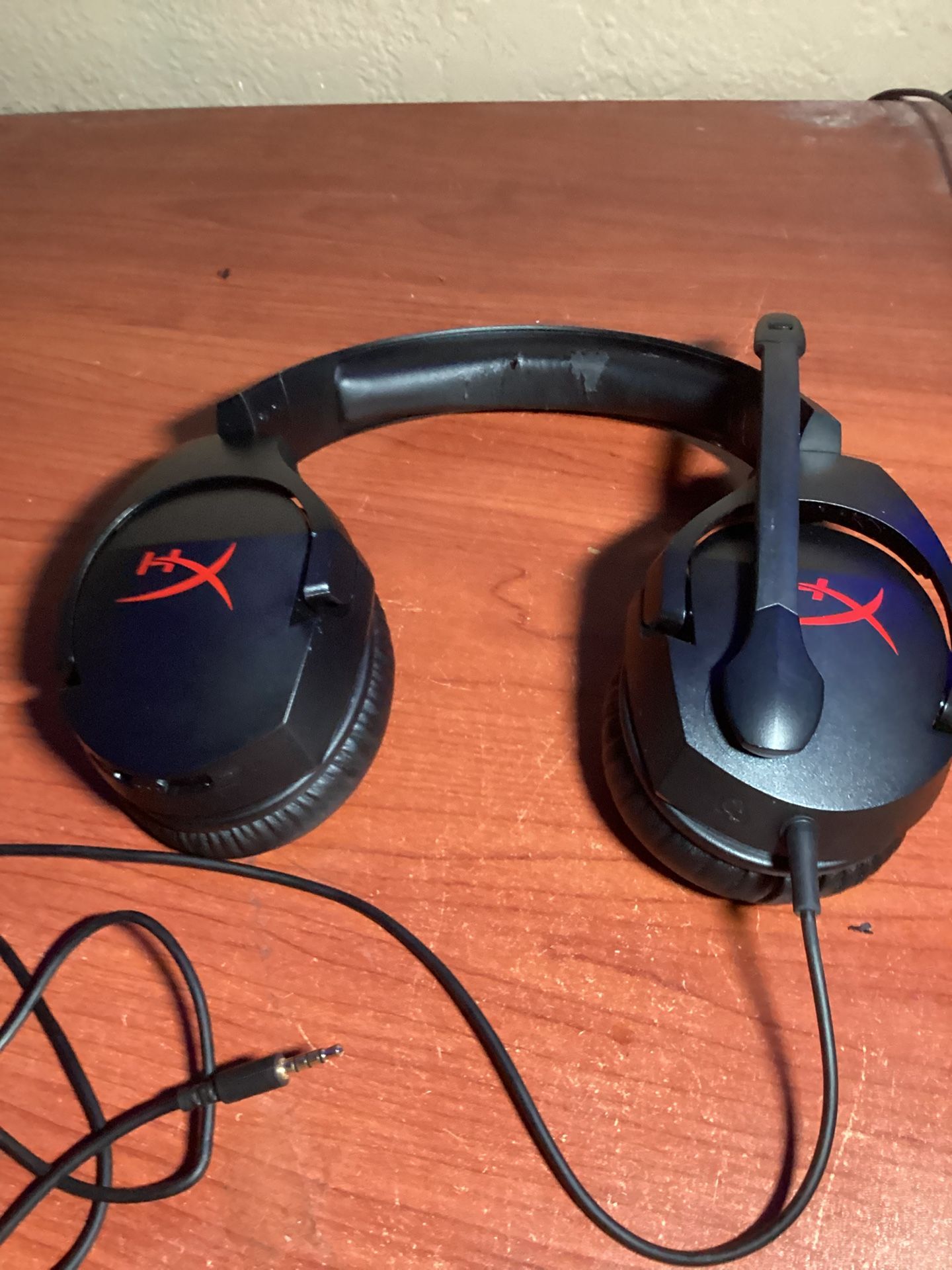 Used gaming headphones