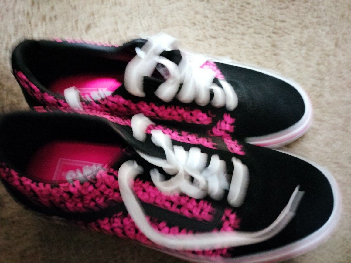 Vans Size 9 New