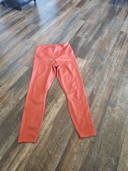 Coral High-Waist Athletic Leggings
