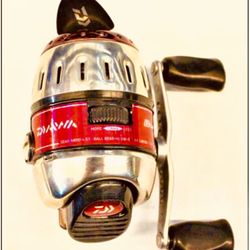 Daiwa D Turbo Spincast Reel 