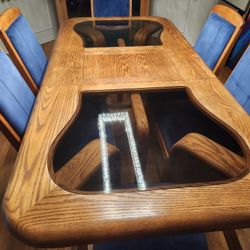 Solid Oak Dining Table With 6 Chairs