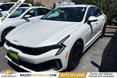 2026 Kia K5