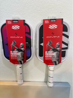 Selkirk OMNI elongated pickleball paddle