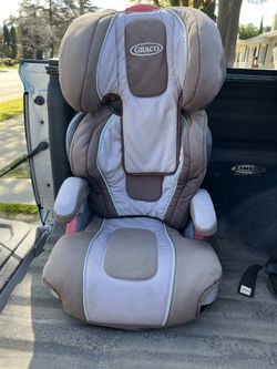 Car seat $25
