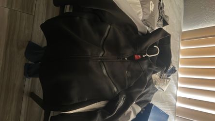 Black Nike Tech hoodie