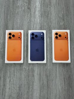 iPhone 17 pro max 256 AT&T