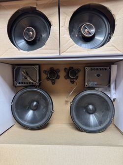 Infiniti Reference Car Speakers