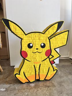 Pikachu Piñata 