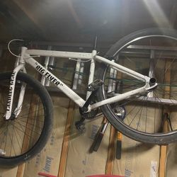 Se cookies and cream bike flyer bike