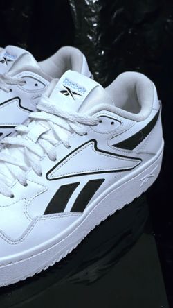 Reebok ATR Chill Low (Above The Rim) Color: White / Core Black Size: Men's 11.5 Condition: Like new.