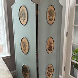 Room Divider