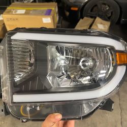 Toyota Tundra LED Headlights