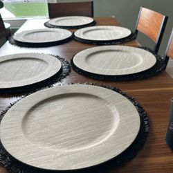 Dining Table & Chairs