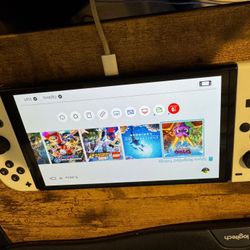 Nintendo Switch OLED
