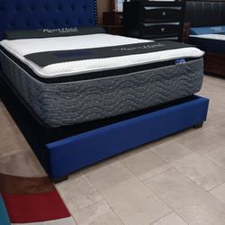 *Black Friday Now*---Blue Velvet Fabric Charming Queen/King Beds---Starting At $99---Delivery Available👏
