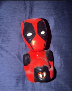 Deadpool regal 2024 cup