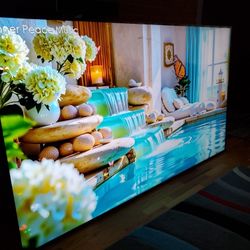  85” Samsung Crystal UHD 4K  TV  