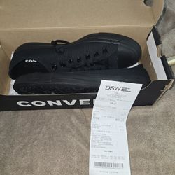 Chuck Taylor All Black Size 10