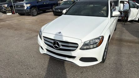2016 Mercedes-Benz C-Class