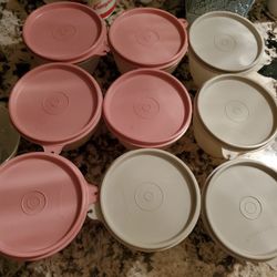 Nine Tupperware 148-58 Storage Cups And Lids