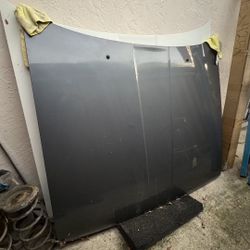 84 Celica Hood