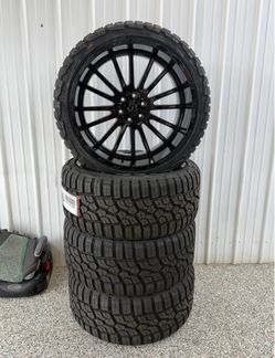 24x12 TIS 567B OFF-ROAD WHEELS RIMS 6x139.7 6x135 + 35x12.50x24 TIRES SILVERADO SIERRA TAHOE-