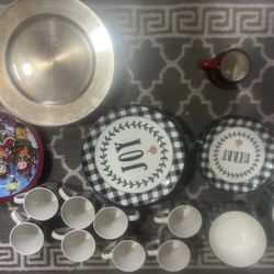 Holiday Dinnerware $25