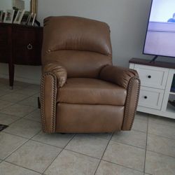 Recliner 