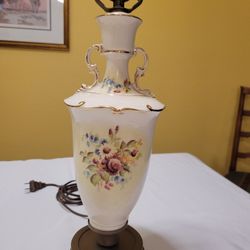 Vintage Ceramic Lamp W/ English Floral 